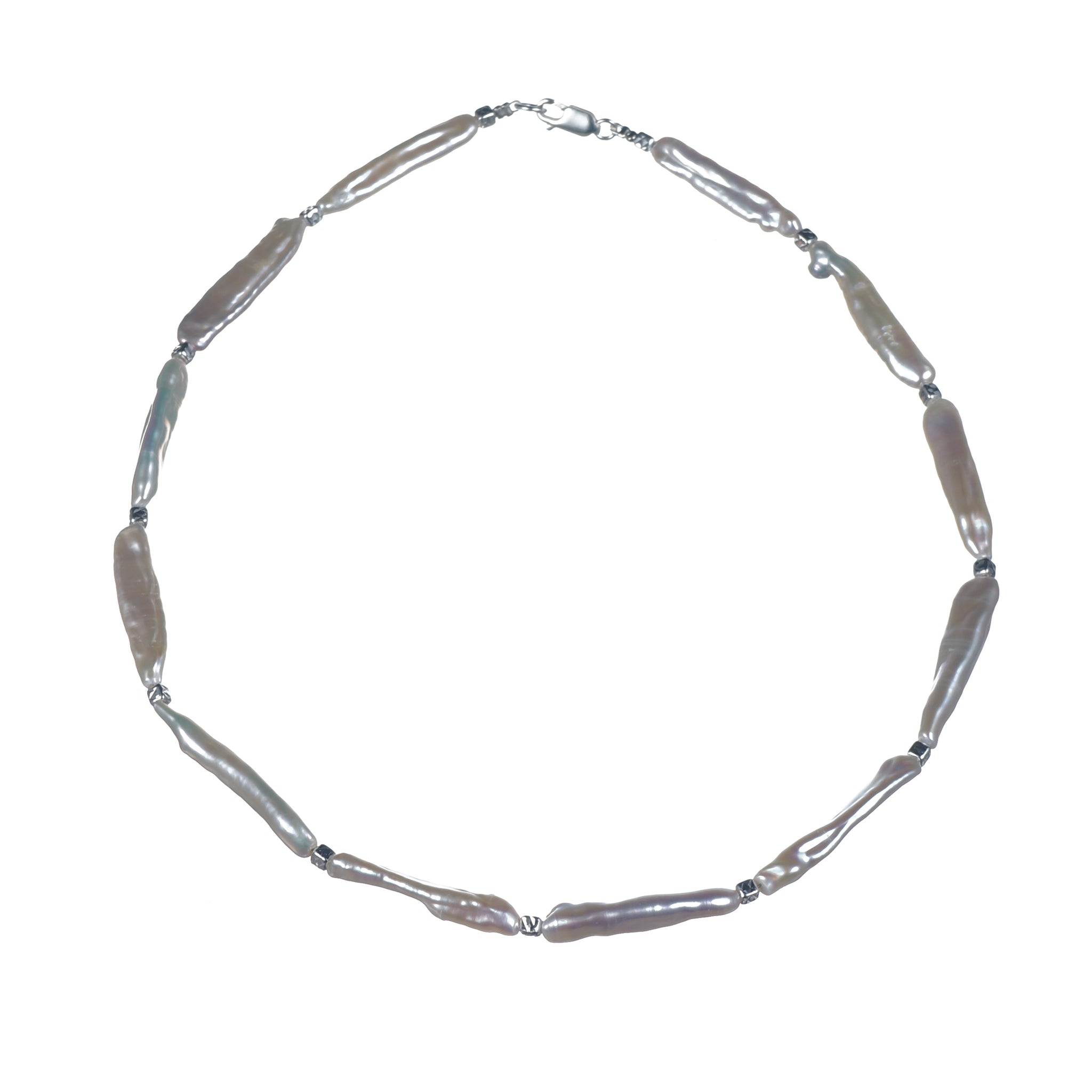 Divina Necklace
